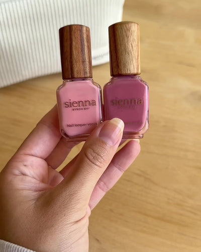 Delicate Duo Video on Fair Skin Tone